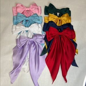 Colorful Bow Set of 8